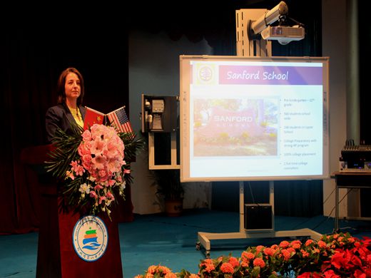 美国校长代表发言81 2.jpg