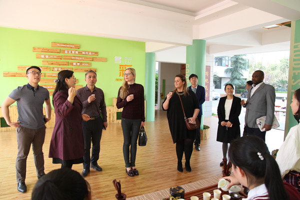 参观交流ch2.jpg